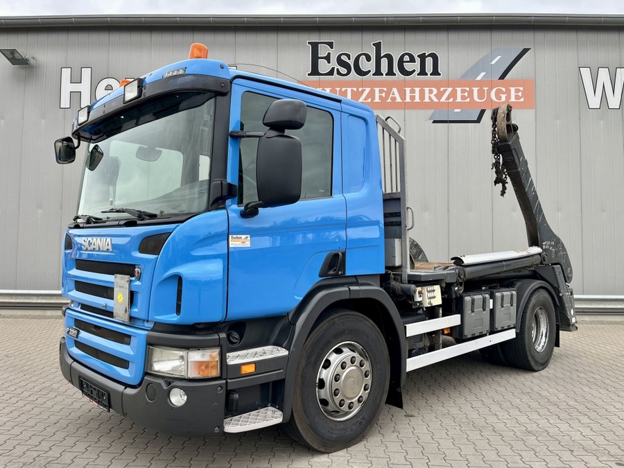 Scania  P 320