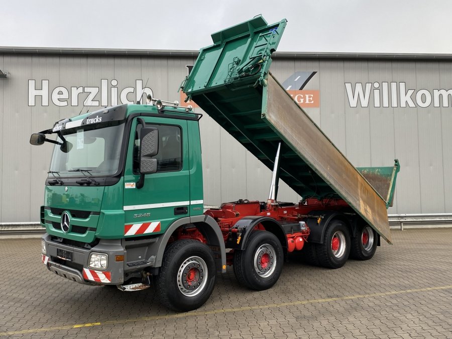 Mercedes-Benz  3248 8x4 Actros MP3